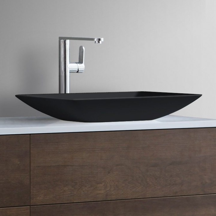 Umyvadlo StoneArt LC118 z minerálního kamene černé 59×34 matné