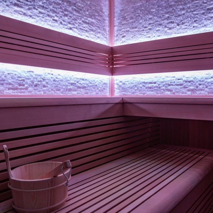 Finská sauna EAGO AWT E1101B hemlock 200×200 9 kW Virta