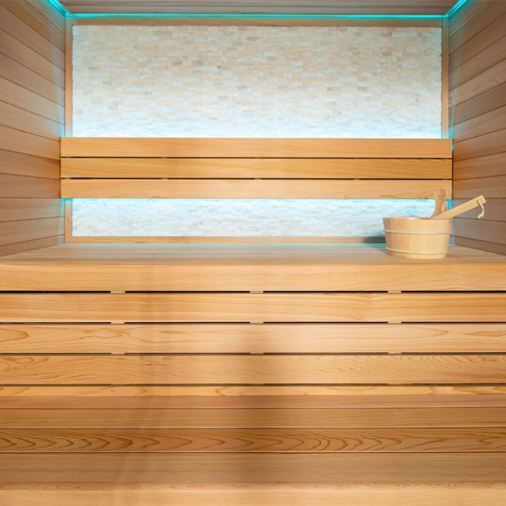 Finská sauna EAGO AWT E1604C červený cedr 160×150 bez kamen