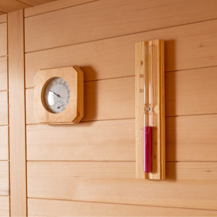 Finská sauna EAGO AWT E1623C hemlock 180×180 9 kW Cilindro