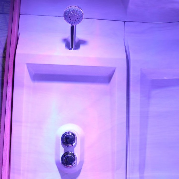 Parní sauna EAGO AWT W200B červený cedr 118×135 levé provedení