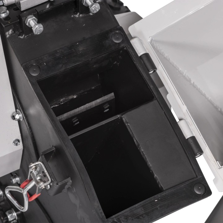 Kombinovaný štěpkovač a drtič LUMAG RAMBO HC10DUO – větve do 100 mm